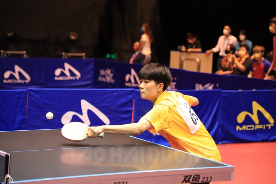 Four teams qualify for table tennis semi-finals